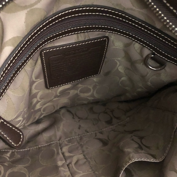 Coach Crossbody Bag - Picture 4 of 8